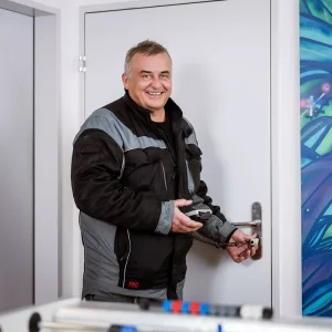 2025 konrad kiener@2x